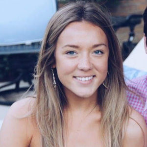 Meet your Posher, Elizabeth